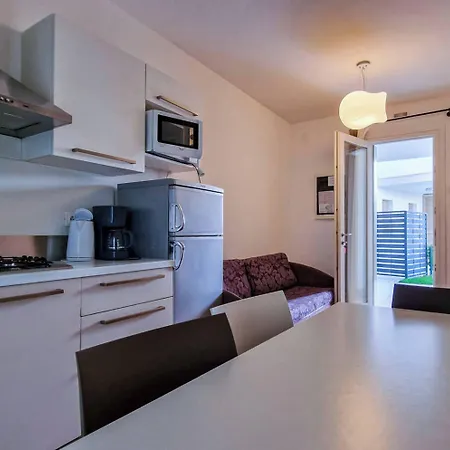 Sunny Retreat With Solarium Apartman *